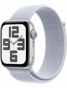 Apple Watch SE 2024, 44 мм корпус из алюминия Серебристого цвета, текстильный ремешок цвета Облачный голубой